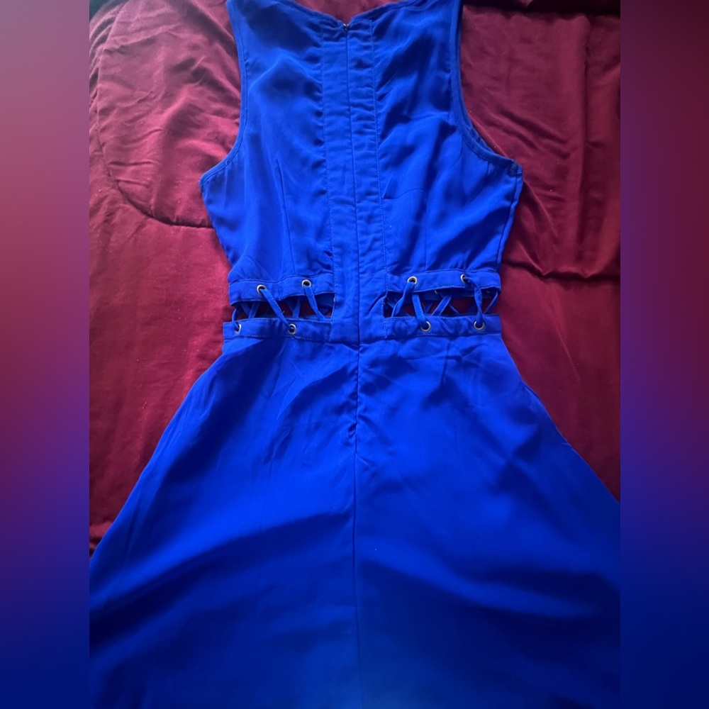 . - Picture 4 of 5